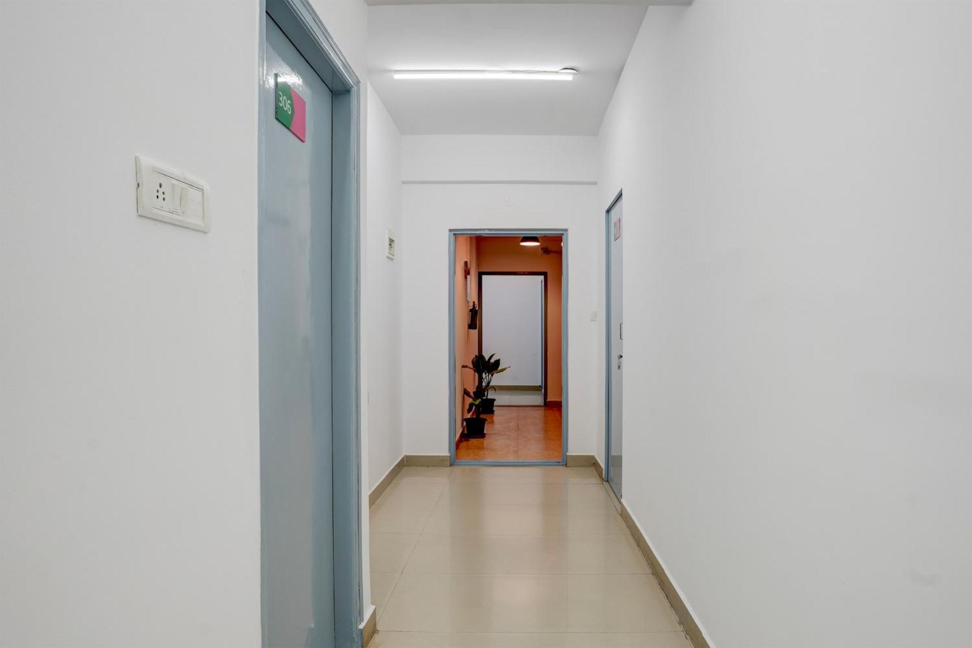 Super Hotel O Whitefield Bangalore Dış mekan fotoğraf